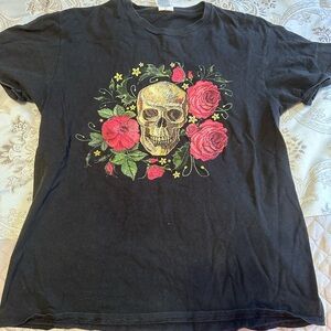 Skull shirt